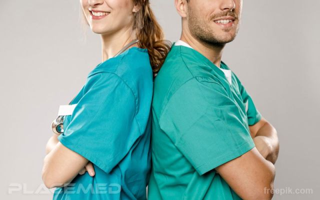 Buying Guide: Medical Uniforms for Women vs. Men