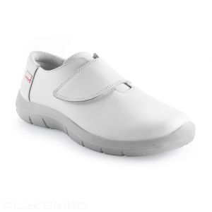 Sumo medical shoes: comfort and safety for Professionals